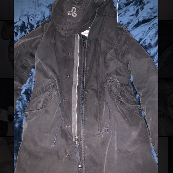 TNA Utility Jacket - Picture 4 of 7